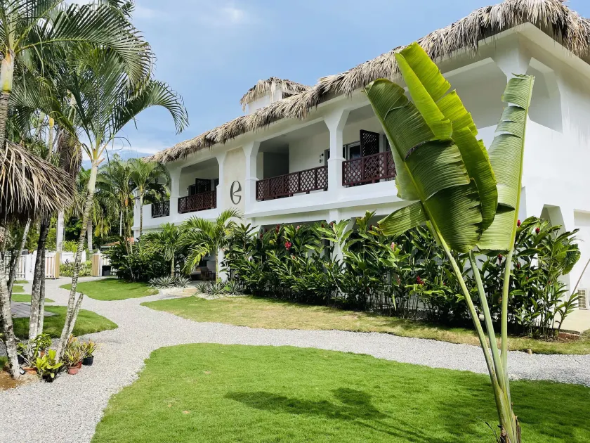 Empyrean Tropical Wellness Portillo - Image 1