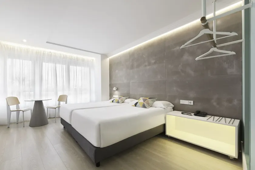 Hotel Mar del Plata - Image 1