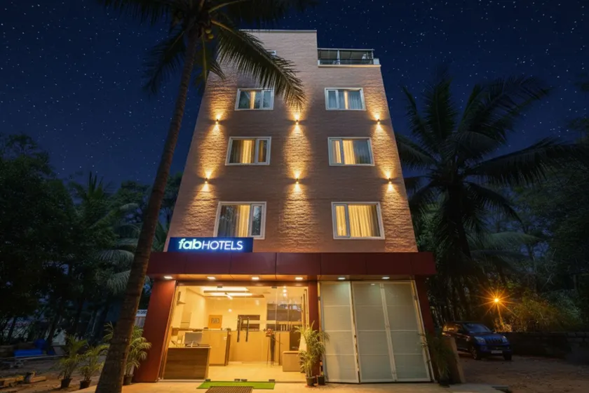 FabHotel Tree Suites - Nr Reva University - Image 1