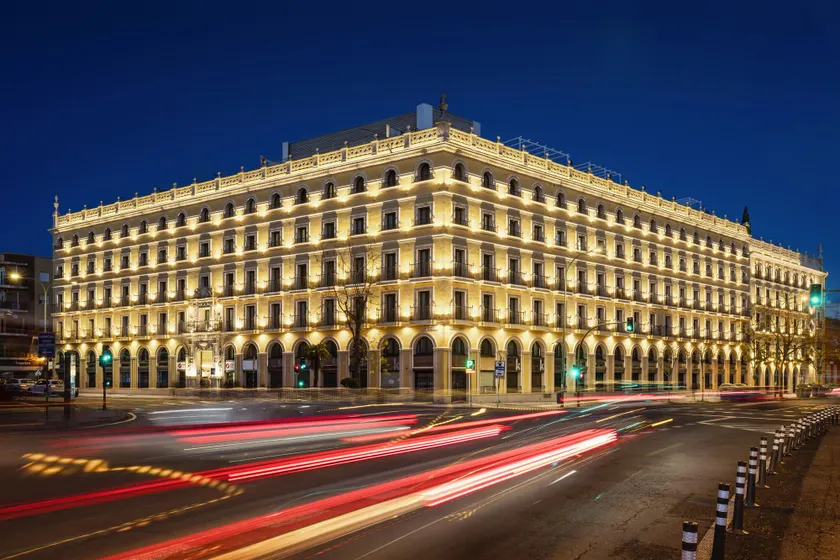 Hotel Sevilla Macarena - Image 1