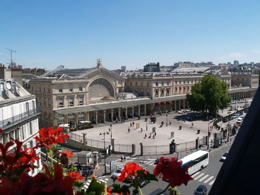 Libertel Gare de L'Est Francais - Image 1