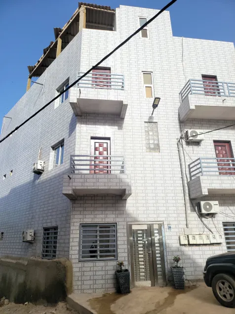 Chez Medzo - Image 1