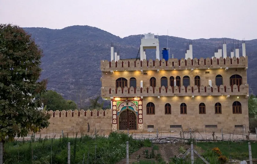 Hotel Vamdev Fort - Image 1
