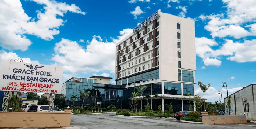 Grace Hotel - Image 1