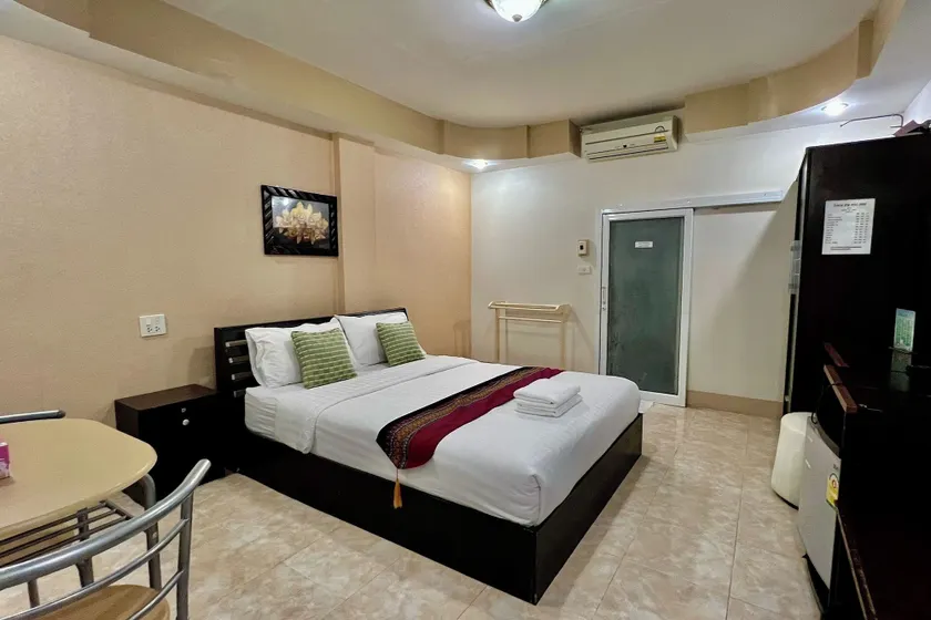 Nan Thara Place - Image 1