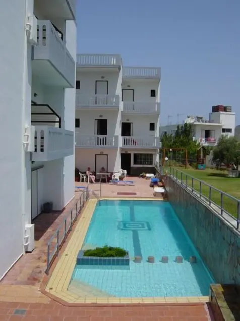 Popi Hotel Apartments - Image 1