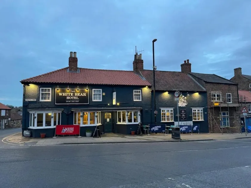 White Bear at Bedale - Image 1
