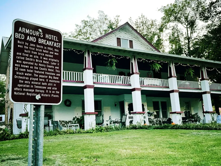 Armour's Hotel & Spa - Image 1