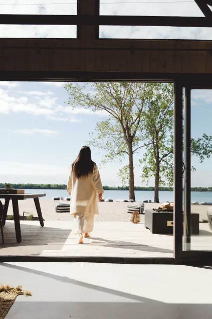 Wander the Resort - Image 1