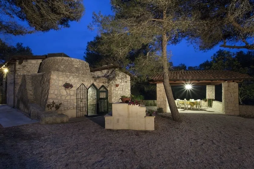 Trullo in the Wood - Image 1