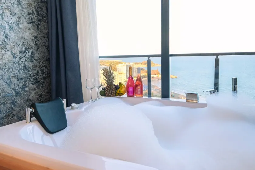 Class Premium Suit Otel - Image 1