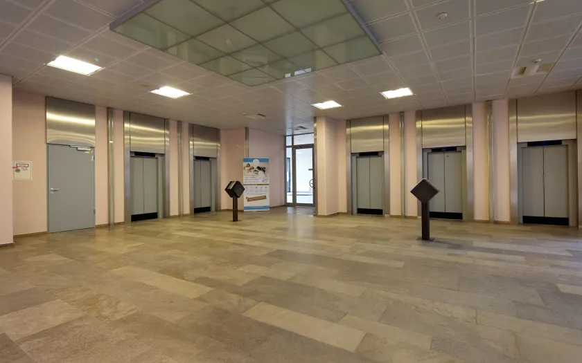 Trip Inn Hotel Frankfurt-Heusenstamm Tagungshotel - Ingresso interno