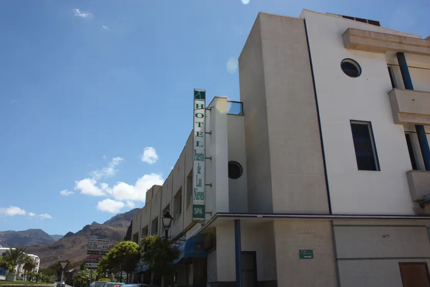 Hotel Puerto de Las Nieves - Image 1