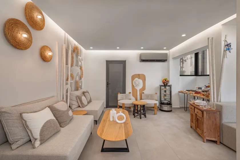 Cabana White Boutique Hotel  - Image 1