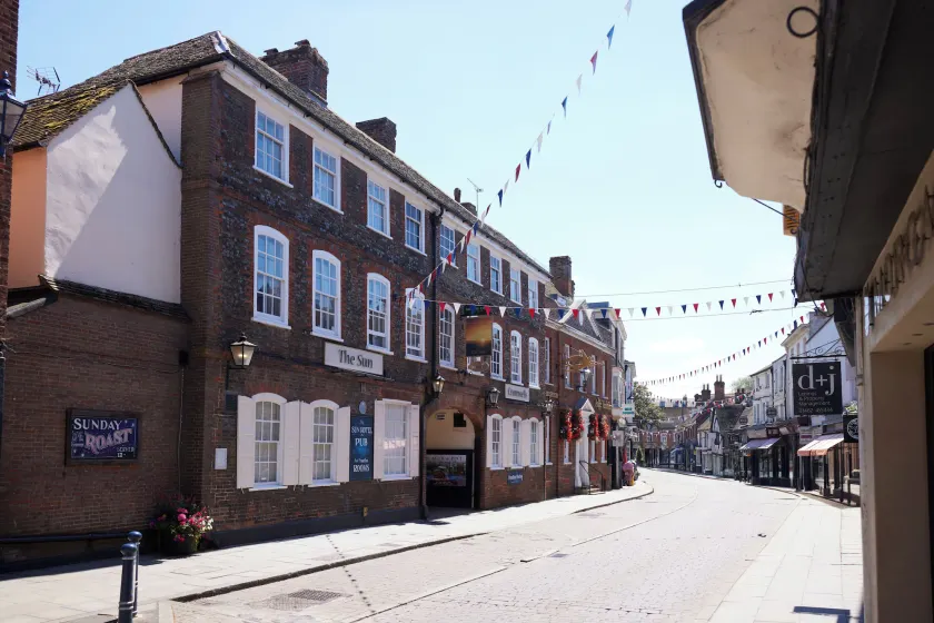 Sun Hotel by Greene King Inns - Image 1