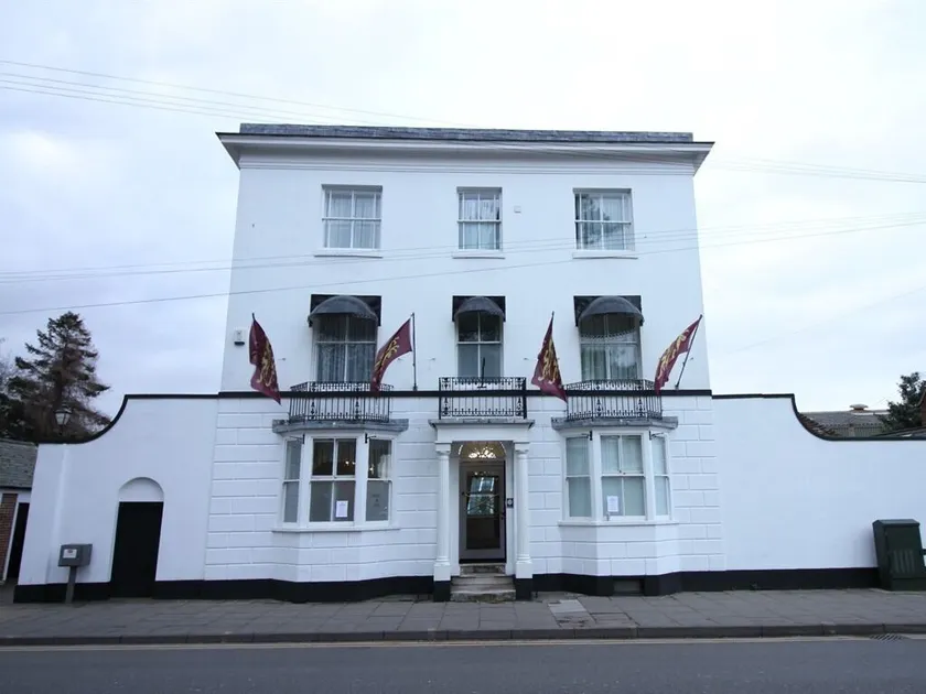 Thanington hotel - Image 1
