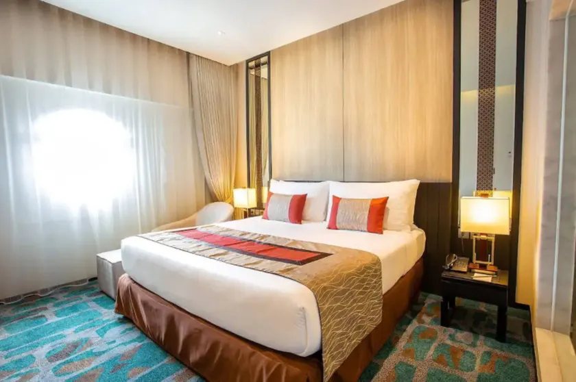 Grace Hotel - Image 1