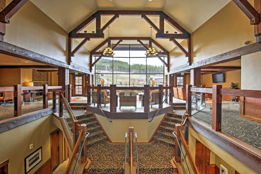 Appartement en copropriété avec piscine, jacuzzi et barbecue | Vue montagne | Parfait pour le travail à distance - Intérieur