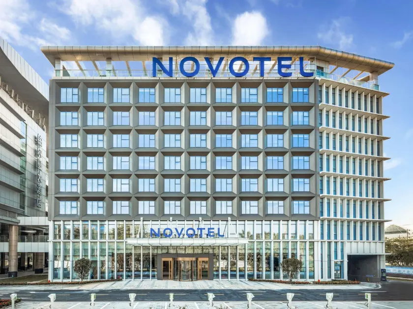 Novotel Guangzhou Baiyun Airport - Image 1