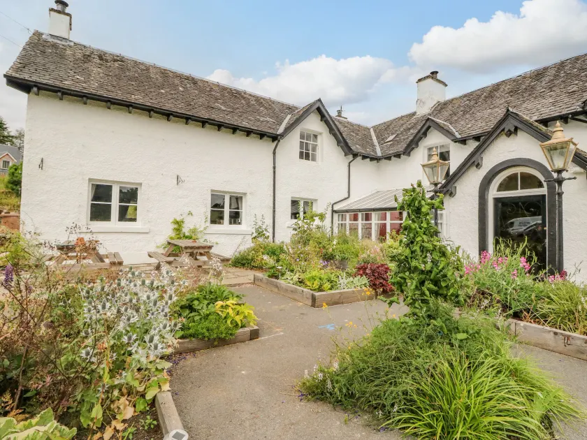 The House at Bridge of Lochay - Image 1