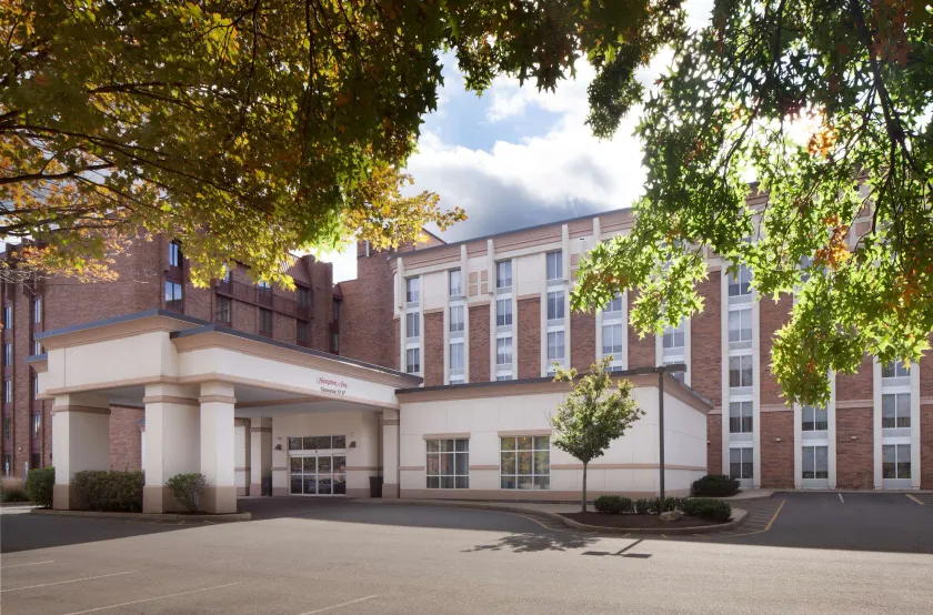 Hampton Inn Parsippany - Image 1