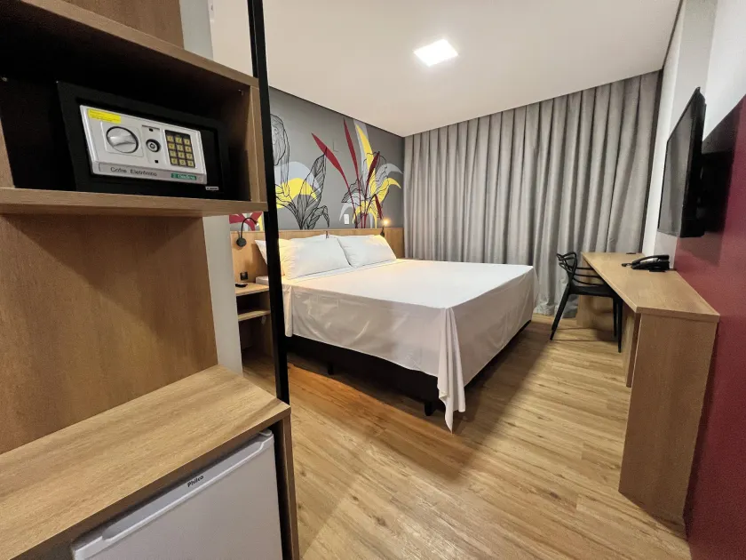 Ramada Encore Ponta Grossa - Image 1
