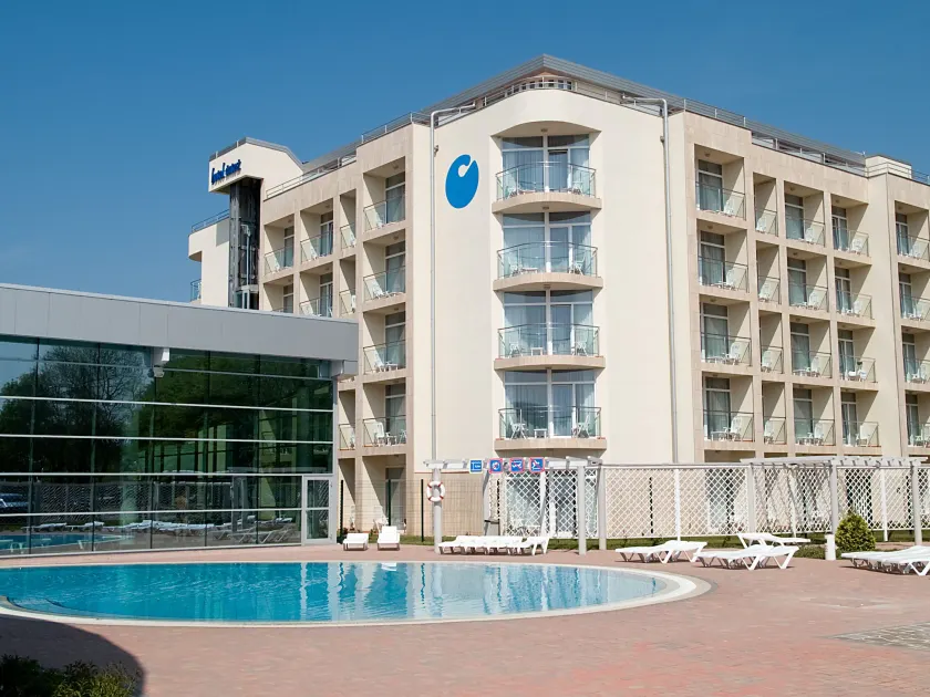 Hotel Catez - Image 1