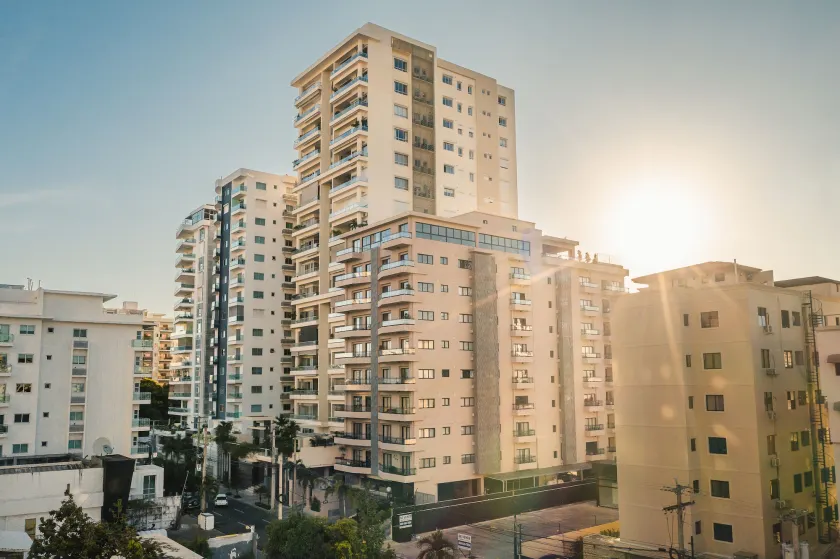 Regatta Living Hotel - Image 1
