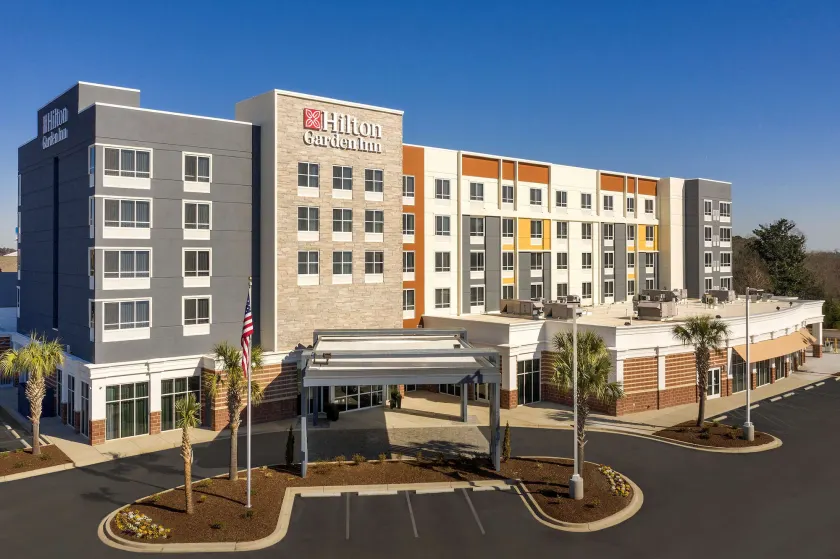 Hilton Garden Inn Columbia Airport - Image 1