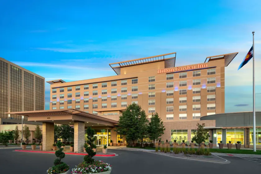 Hilton Garden Inn Denver/Cherry Creek - Image 1