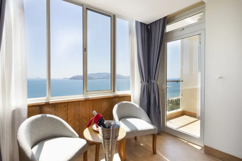 Glory Nha Trang Hotel - Image 1