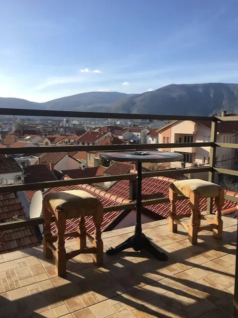 Apartments & Hostel Zdrava Hrana - Image 1