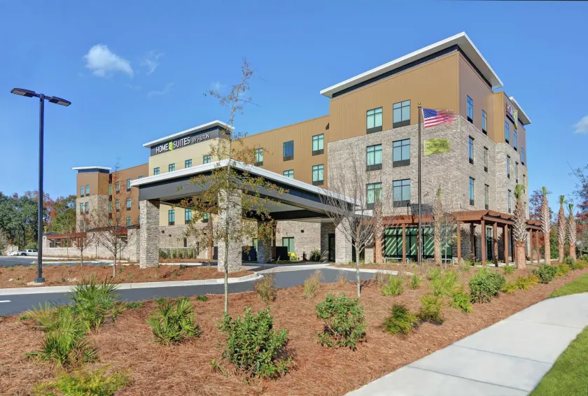 Home2 Suites by Hilton Charleston Daniel Island - Image 1