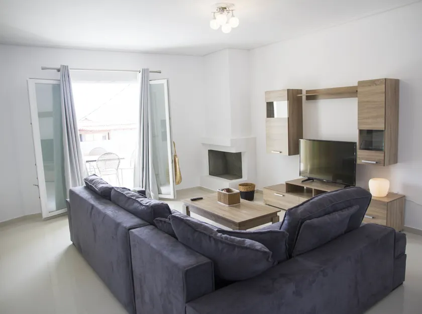 Iridanos Apartments - Image 1