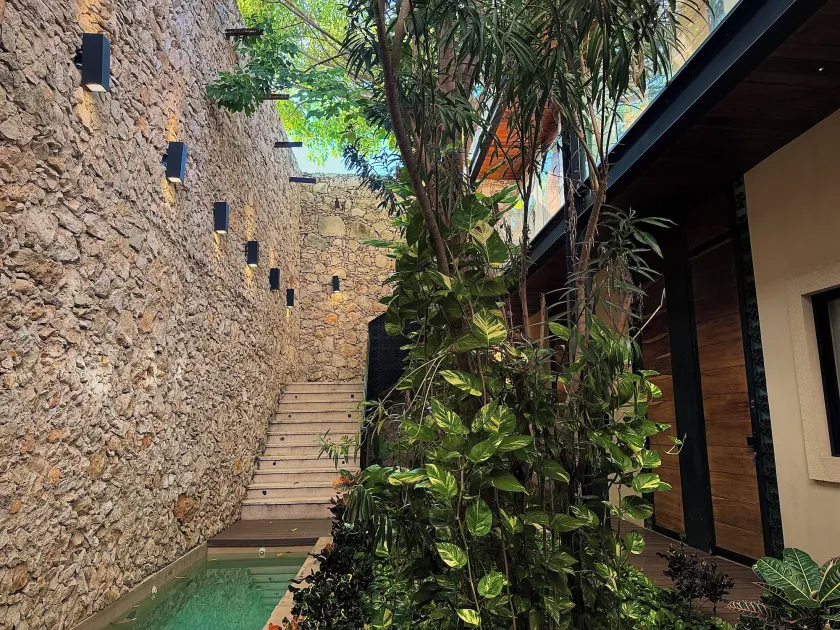 Hotel Travertino - Image 1
