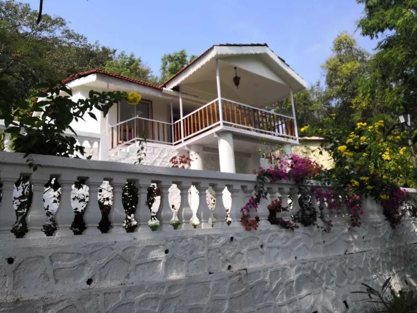 Ekdant Holiday Home - Image 1