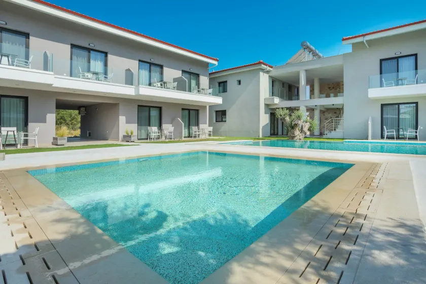 AlexMare Hotel Fourka - Image 1