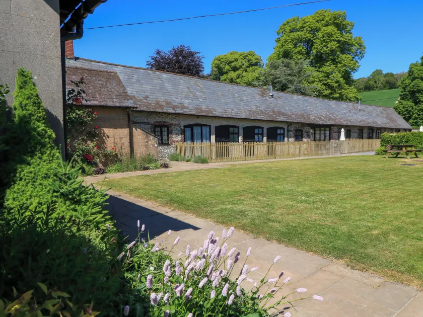 The Old Stables - Image 1