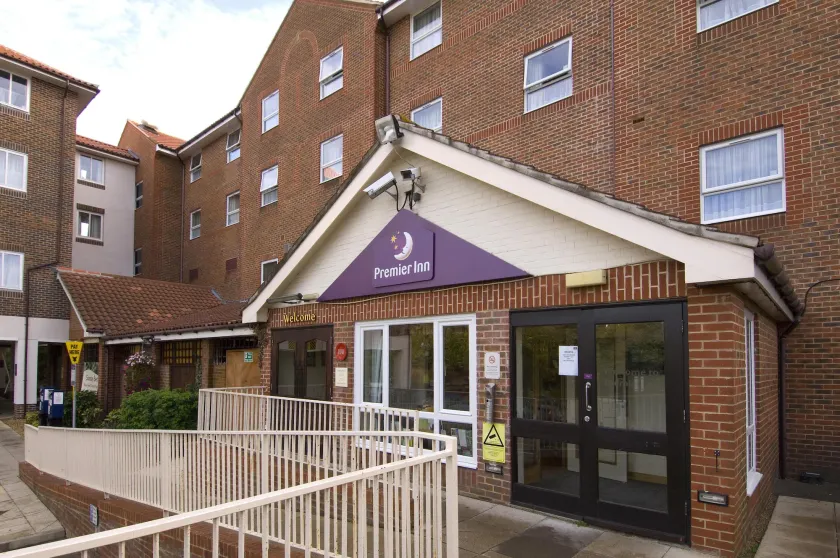 Premier Inn Hastings - Image 1