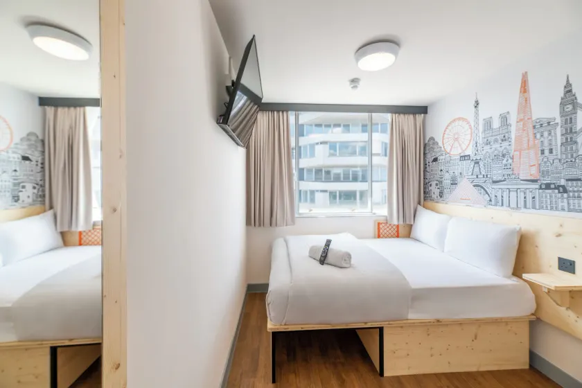 easyHotel Croydon - Image 1