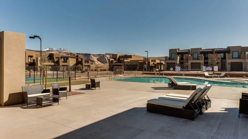 Your Escape at the Ledges - Image 1