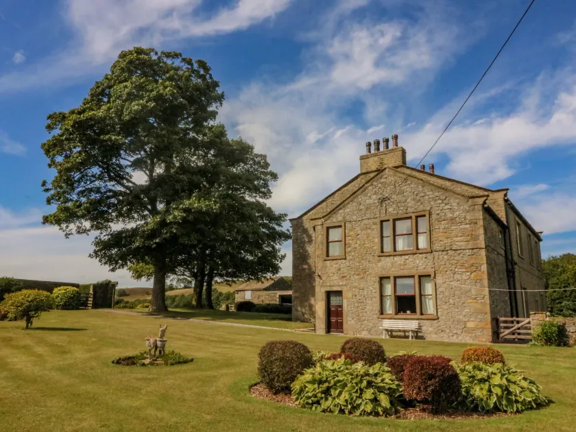 Low Skibeden Cottage - Image 1