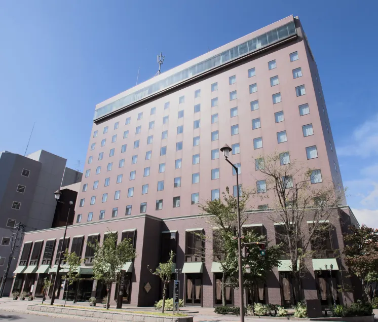 Hotel Crescent Asahikawa - Image 1
