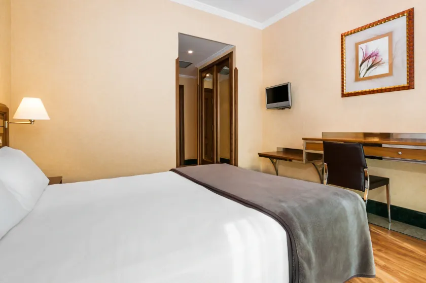 Hotel Julia - Image 1