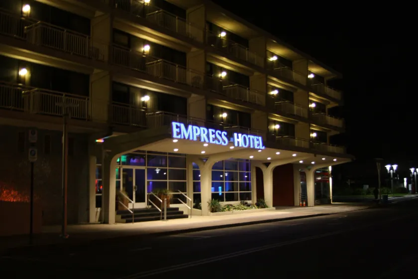 The Empress Hotel & Adult Nightclub - Image 1