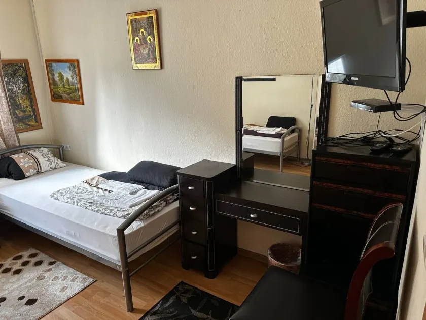 WG-Hostel - Image 1