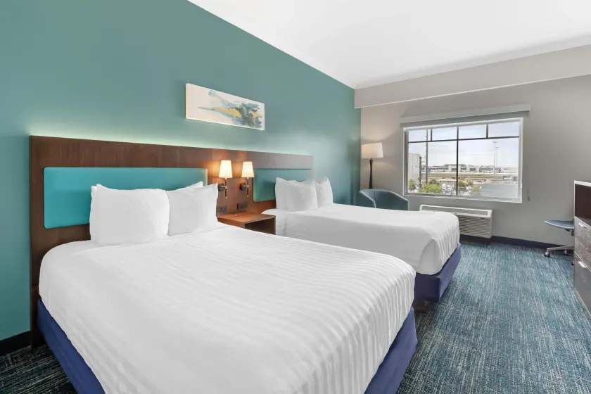 Best Western Plus Miami Airport North Hotel & Suites - Image 1