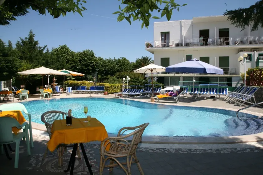 Hotel Carmencita - Image 1