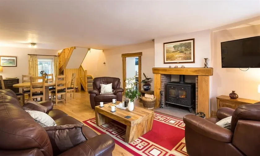 Scalegill House - Image 1