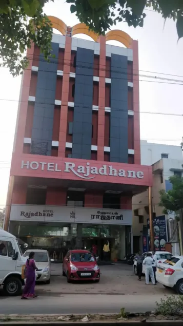 Hotel Rajadhane - Image 1